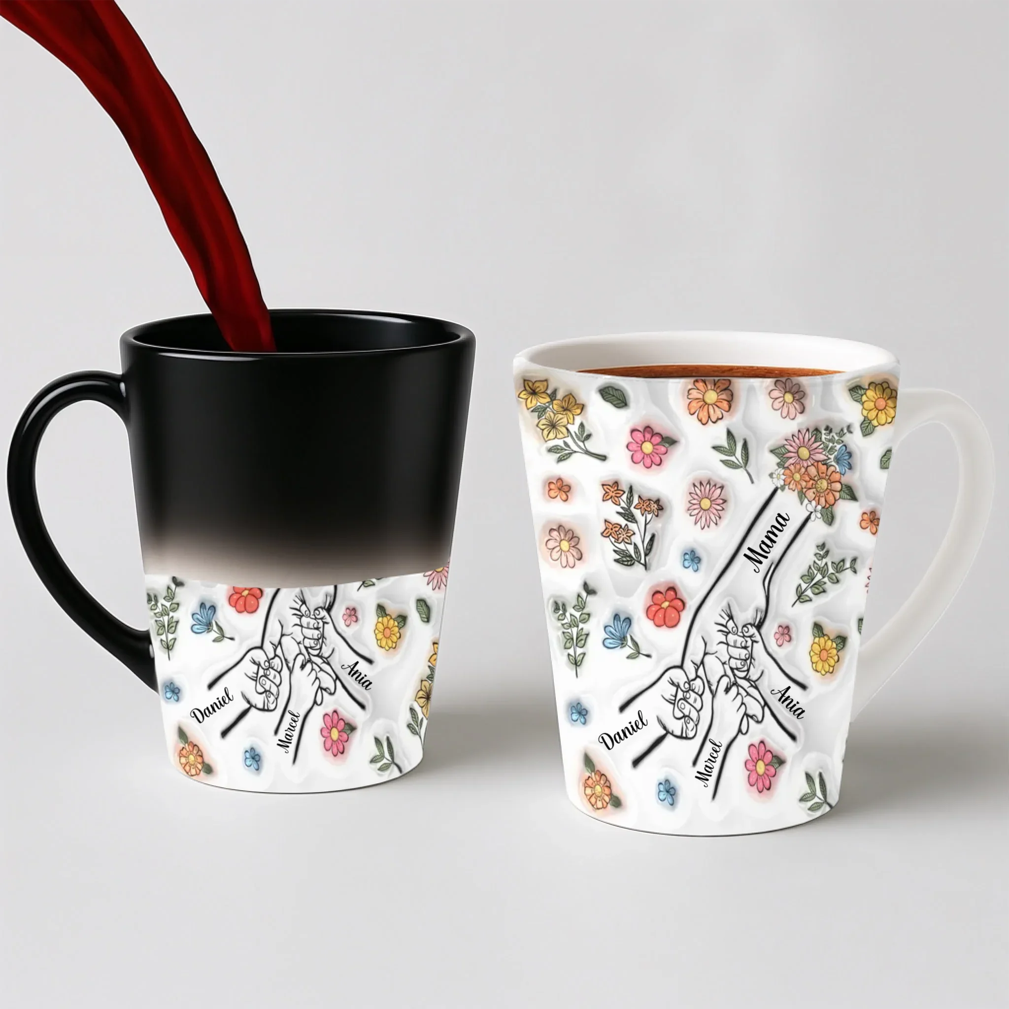 Hrnek pro rodinu - ruce na rozkvetlé louce - Latte Hrnek (300ml) - Magický (měnící barvu)