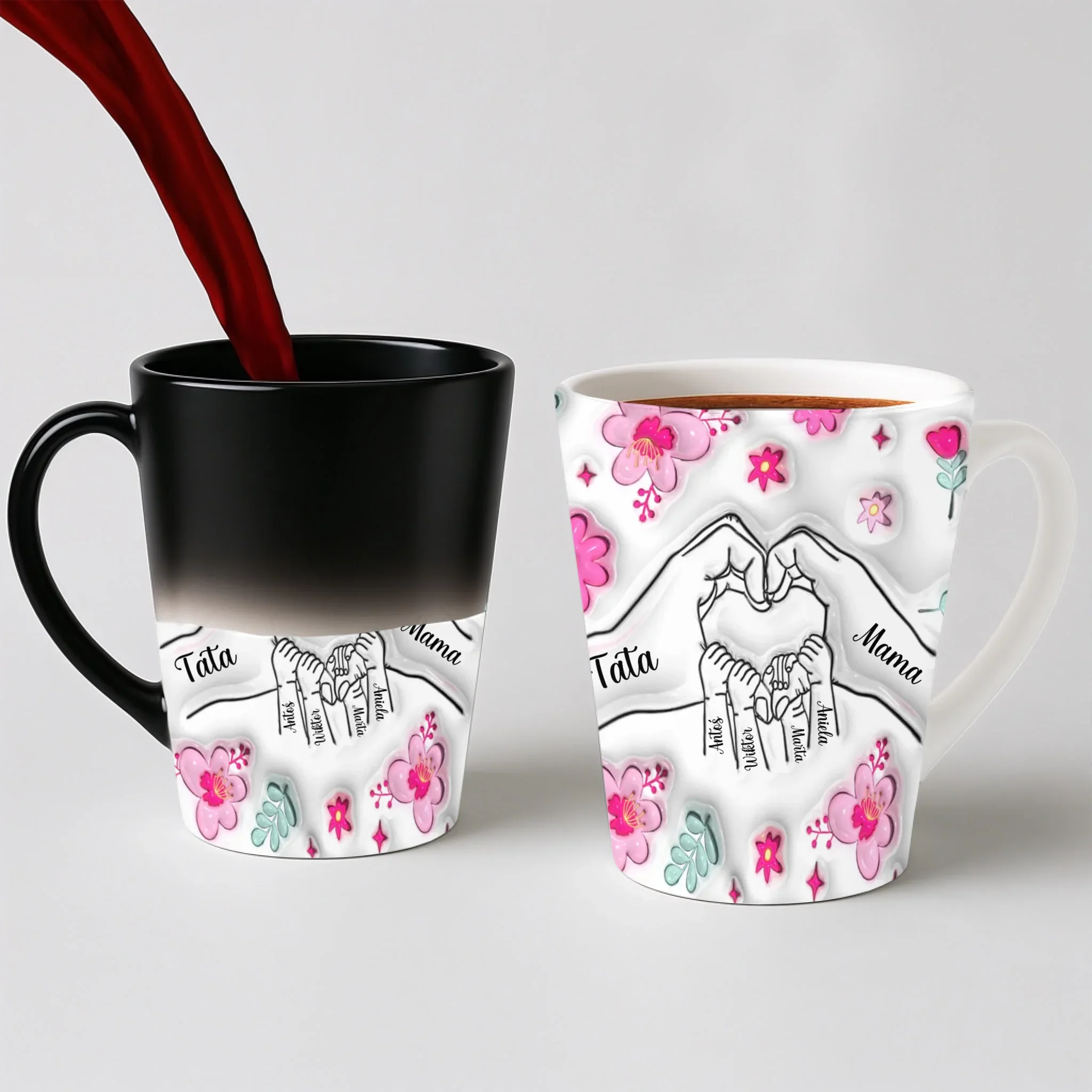 Hrnek pro rodinu - srdce z dlaní maminky a táty - Latte Hrnek (300ml) - Magický (měnící barvu)